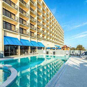 Crystal Coast Oceanfront Hotel